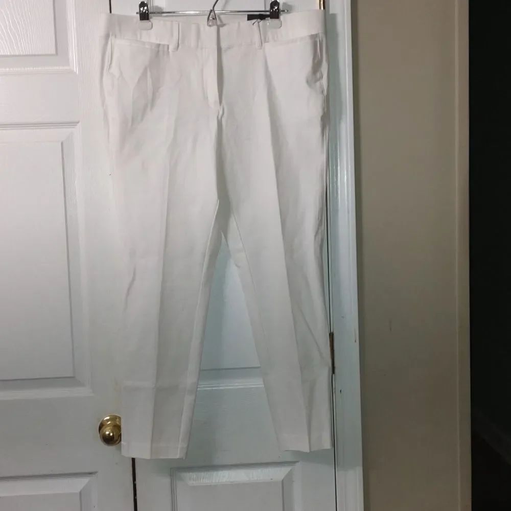 Lane Bryant The Sophie white straight fit ankle pant Sz 18 NWT